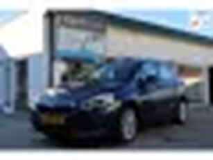 BMW 2-serie Active Tourer 225xe iPerformance High. Nieuw Accupakket.Head-upStoelverwLedCamera