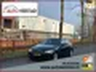 BMW 3-serie 318i 6-BAK NAVIGATIE/XENON/CLIMA! SUPER STAAT!