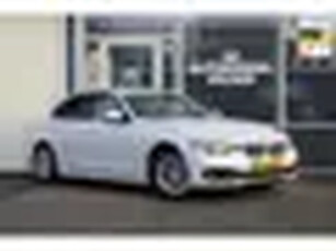 BMW 3-serie 320d EDE Luxury EditionPanoAutomaat