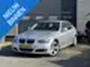 BMW 3-serie 325i Business Line Style Navigatie Lederenbekleding Xenon Parkeersensoren