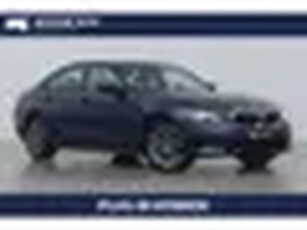 BMW 3-serie 330e PHEV ACC Trekhaak Stoel+Stuurverwarming PDC V+A