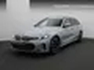 BMW 3 Serie 330e Touring M Sportpakket Innovation Pack Comfort Pack