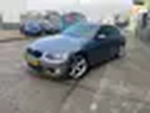 BMW 3-serie Coupé 325i/ automaat/ M pakket/ dealeronderhouden/ 1jaar apk/ navi/ pano/ cruise control