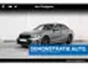 BMW 3 Serie Sedan 320e M-Sport Pro Travel Pack Entertainment Pack Hifi System Schuif-/kant