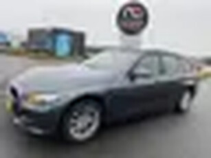 BMW 3-serie Touring 2015 * 318d Executive * NAVI * EURO 6