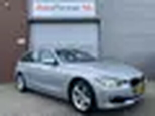 BMW 3-serie Touring 316i Executive! Clima! Navi! PDC!