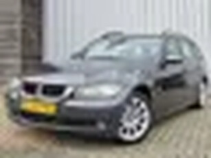 BMW 3 Serie Touring 318d High Executive /Xenon/Cruise/PDC!