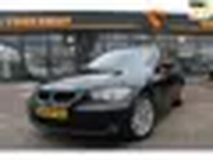 BMW 3-serie Touring 318i Business Line Airco Navigatie 6BAK