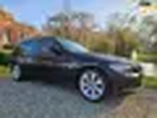 BMW 3-serie Touring 318i High Executive *apk:09-2025*