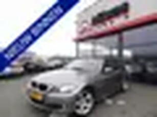 BMW 3 Serie Touring 318i High Executive NAVI AFN. TREKHAAK CRUISE OPEN DAK LMV ECC