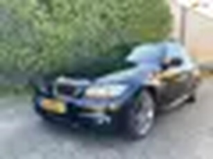 BMW 3-serie Touring 320d Luxury Line Automaat,Xenon.Navi.Cc,Pdc,..