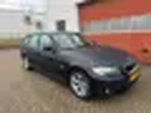 BMW 3-serie Touring 320i Business Line