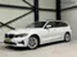 BMW 3-serie Touring 330e Aut. panorama leder navi trekhaak