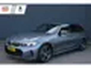 BMW 3 Serie Touring 330e M-Sport Leer Adaptive-Cruise Head-Up Full-led Camera 19