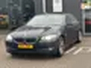 BMW 5-serie 530d High Executive/PANO-DAK/LEDER/NAVI/WINTERBANDEN!!