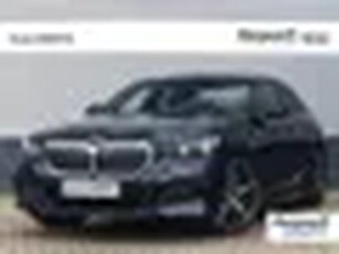 BMW 5 Serie 530e M-Sport - Pano - Driving Ass Prof - Stoelventilatie - Harman Kardon