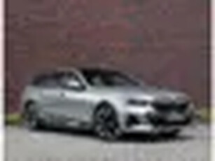 BMW 5 Serie 530e Touring *Pano*Trekhaak*Harman/Kardon*M Sport Pro*