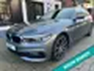 BMW 5-serie 530i SPORT High Executive, Car Play, Head Up, Vele Opties, Nw. Staat.