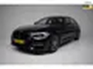 BMW 5-serie 540i 340PK xDrive M-SPORT SCHUIFDAK / NAP / DEALER-ONDERHOUDEN / HEAD-UP / 19INCH / CARP