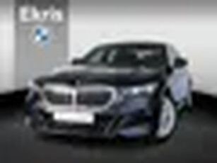 BMW 5-serie Sedan 520i M Sportpakket Innovation Pack Travel Pack