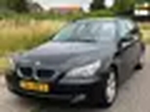 BMW 5-serie Touring 520i Bus. Line Edition I Airco Leder Audio/CD Navi LMV 17