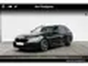 BMW 5 Serie Touring 520i High Executive M-Sport 20 Inch / Stuurwielrand Verwarming / Integrale Activ