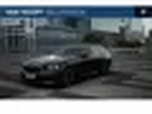 BMW 5 Serie Touring 530e M Sport Automaat / Panoramadak / Trekhaak / Bowers & Wilkins / Adaptief ond