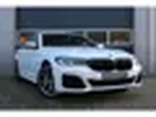 BMW 5 Serie Touring 530e M Sport Edition Panorama/Harman Kardon/Trekhaak/Camera/Stuurwielverwarming/