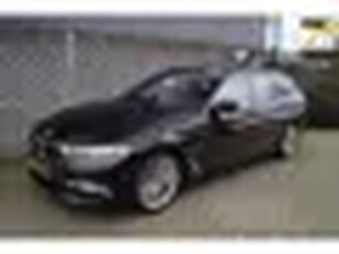 BMW 5-serie Touring 530i xDrive High Executive Edition Autom Panodak Luxe Leder Luchtvering Navi Cam