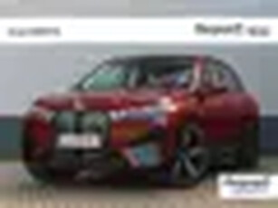 BMW iX xDrive50 - Luchtvering - Integral Active Steering - Driving Ass Prof - Harman Kardon