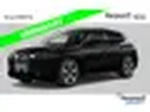 BMW iX xDrive50 - Luchtvering - Sportpakket - Driving + Parking Ass Prof