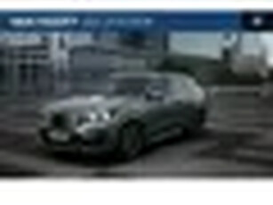 BMW iX1 eDrive20 High Executive M Sport / Panoramadak / Sportstoelen / Adaptieve LED / Comfort Acces