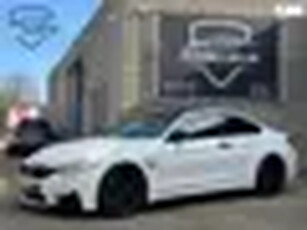 BMW M4 Coupé Carbon/HUD/Harman&Kardon/Camera/Pano