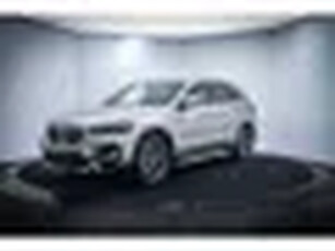 BMW X1 25eA X-LINE SPORT Edition MEMORY/HALF.LEDER/CAMERA/18