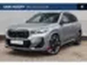 BMW X1 M35i High Executive Automaat / Panoramadak / M Sportstoelen / Adaptief M Onderstel / Adaptiev