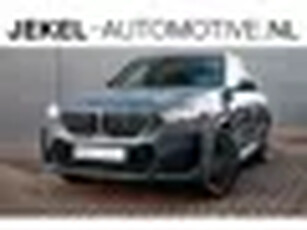 BMW X1 sDrive18i M-Sport, Panoramadak, TH, el. Stoelen, enz