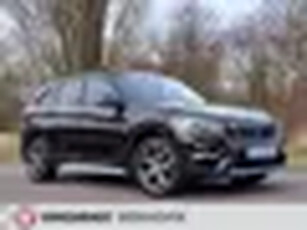 BMW X1 SDrive18i Sport Panoramadak Navi Trekhaak