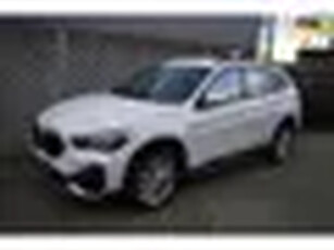 BMW X1 SDrive20i High Executive Edition Autom Leder Sportst Stoelverw Navi Camera Head-Up Cruise 2x