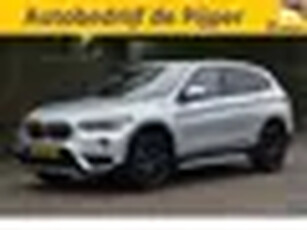 BMW X1 sDrive20i Orange Edition II Open dak Cruise control Navi Trekhaak