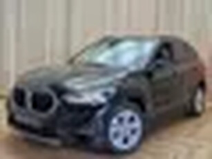 BMW X1 xDrive25e *Eerste Eigenaar* Leder / Afn. Trekhaak / Head-Up / Carplay / Stoelverwarming / Cru