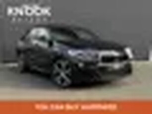 BMW X2 sDrive18i Executive Edition Panorama Performance Stoelen 19 ''