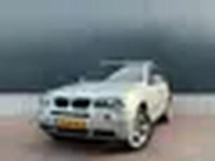 BMW X3 2.0i Introduction * Navi * Cruise * Trekhaak * Xenon *