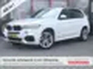 BMW X5 xDrive30d High Executive Navi/Clima/Panodak/M-Pakket/Standkachel/Stuurverw/Trekhaak