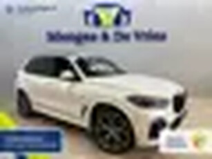 BMW X5 xDrive45e High Executive M Sport Laser LED Sky Lounge Sportstoelen Luchtvering 360