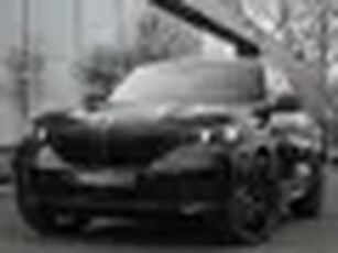 BMW X5 xDrive50e 489pk M-Sportpakket Pro Black optic Pano Tr-Haak H&K 22-Inch 360-Camera Carbon VOL!