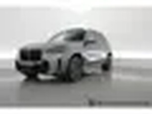 BMW X5 xDrive50e M Sport Pano Soft Close HUD SkyLounge Luchtvering 22'' Illuminated Gr