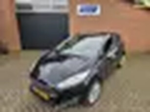 Ford Fiesta 101PK Titanium 11-2013 - achteruitrij CAMERA