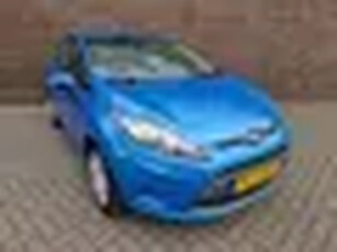 Ford Fiesta 1.25 Limited airco trekhaak radio aux APK 11-25