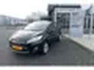 Ford Fiesta 1.25 Titanium 82PK, AIRCO.CRUISE ,TREKHAAK ,D RIEM VERV, NIEUWE APK.