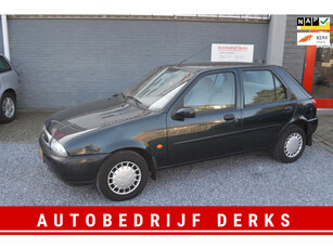 Ford Fiesta 1.3-16V Ghia Automaat Airco 5Drs Stuurbekractiging